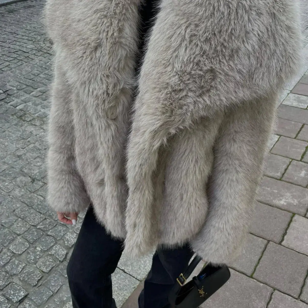 Macy | Fur Coat